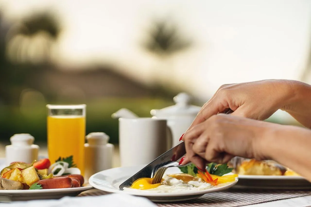 Movenpick Hotel & Convention Centre Klia Sepang 5*,